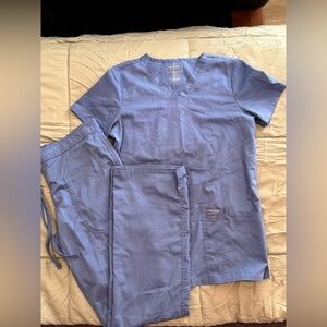 Women’s Cherokee Workwear Revolution Baby Blue Scrub Top + Matching Bottoms- XS